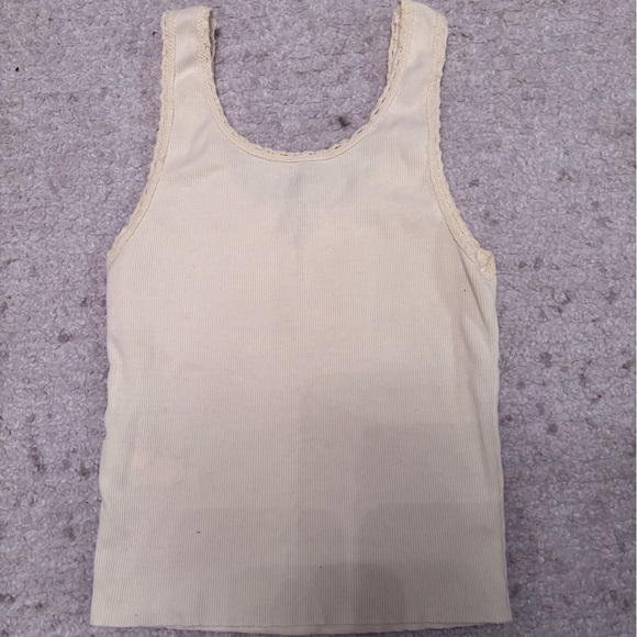 RSQ Cream tank top with Yellow Floral Detail - Picture 4 of 4